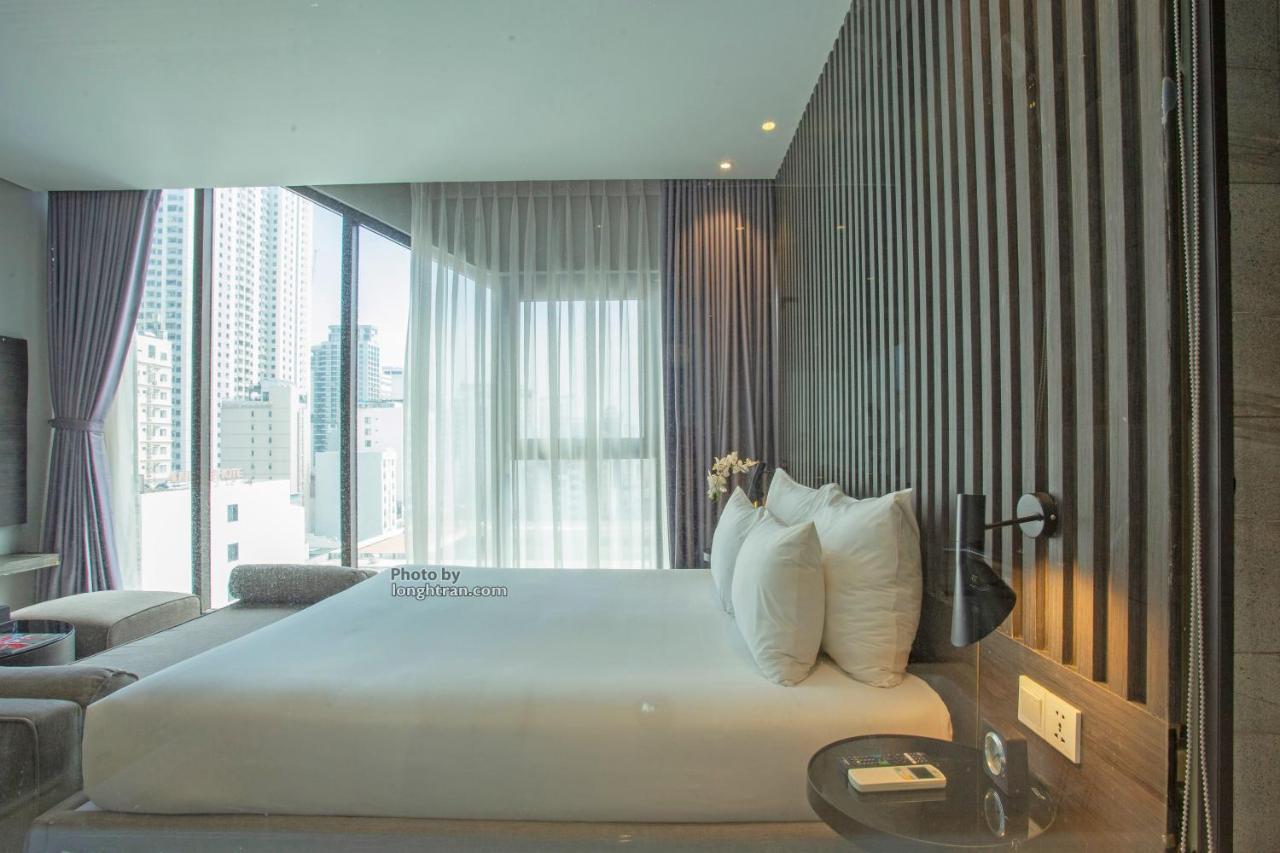Grand Ocean Luxury Boutique - Infinity Rooftop Pool Дананг Екстериор снимка